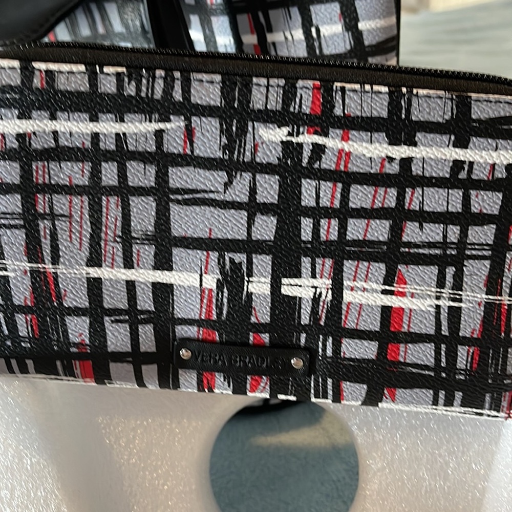 Pocketbook - Picture 8 of 8